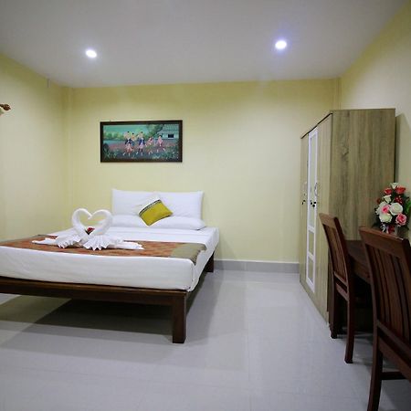 Sri Siam Resort Kanchanaburi Bagian luar foto