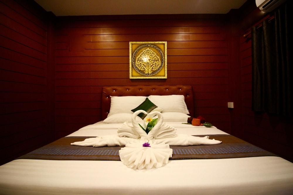 Sri Siam Resort Kanchanaburi Bagian luar foto