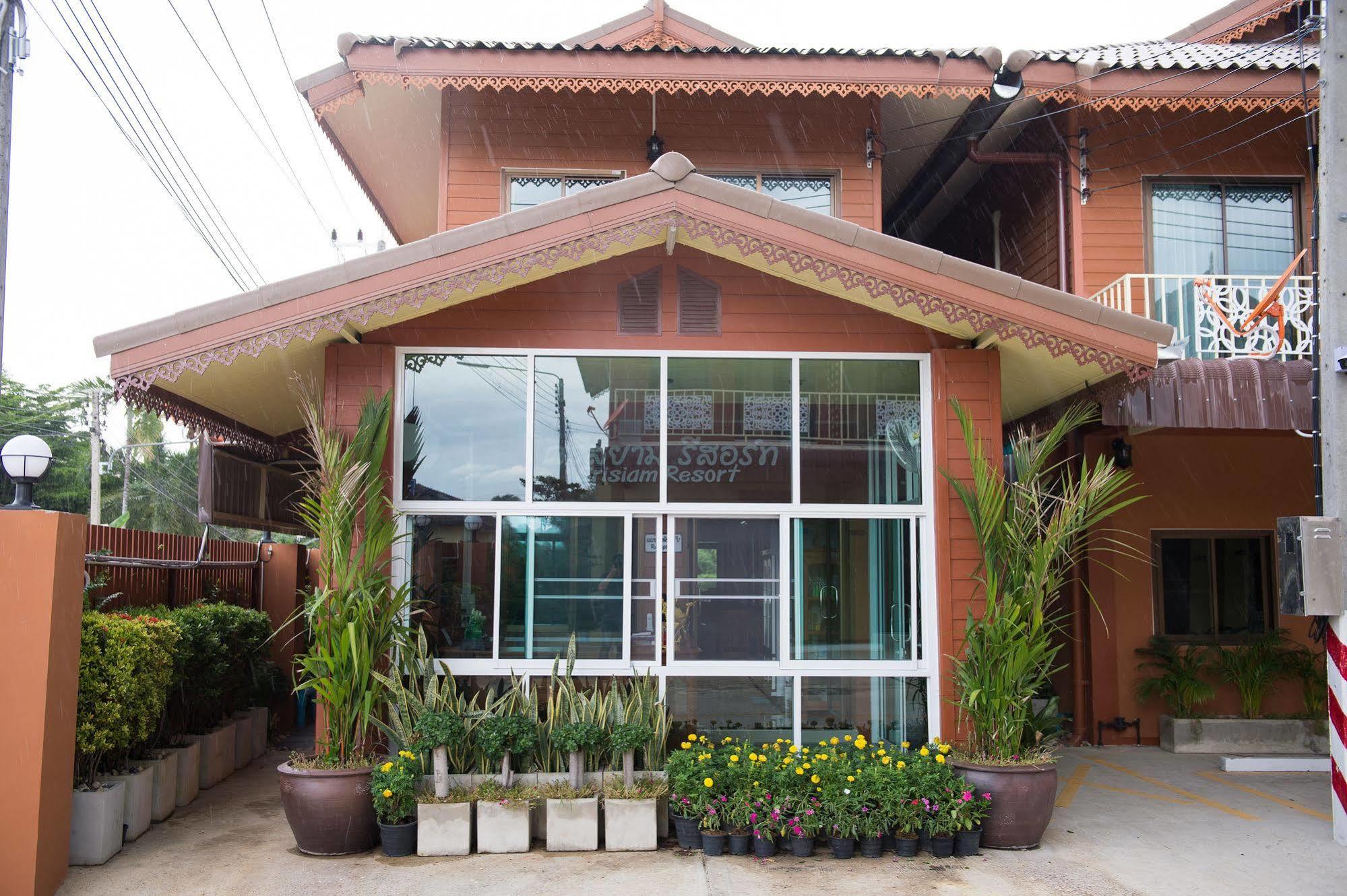 Sri Siam Resort Kanchanaburi Bagian luar foto