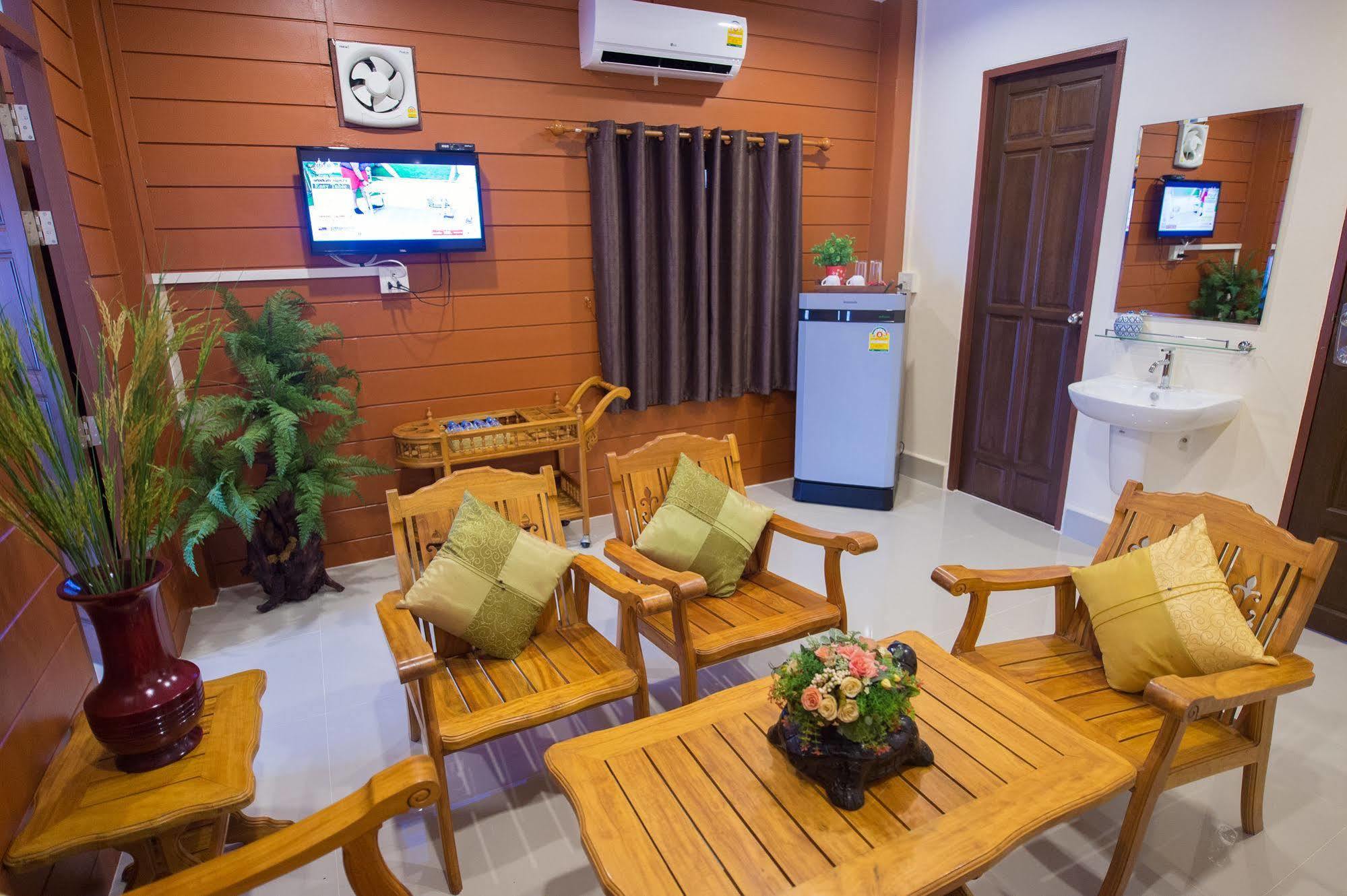 Sri Siam Resort Kanchanaburi Bagian luar foto